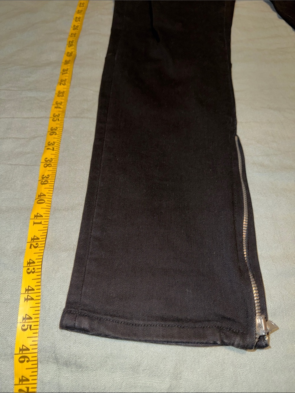 Men ‘Crysp Denim’ Black Skinny Zipper Hem Jeans - Picture 5 of 8